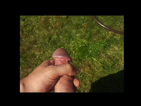 ❤️ Hot hottie meunang nya pink pussy fucked jeung cums kalawan squirt di taman usum panas ️❌ Video anal di urang