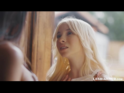 ❤️ Gadis datang ka imah sababaraha bulan engké na ends up dahar pussy stepmom nya ️❌ Video anal di urang