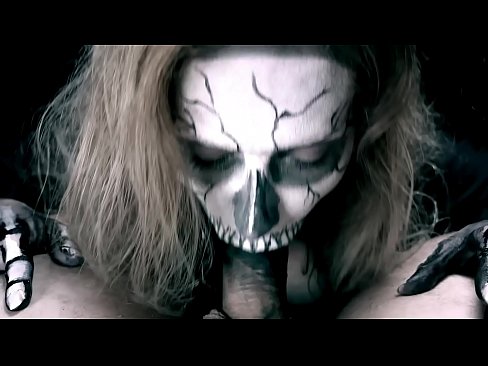 ❤️ Sétan gadis nyusu cock jeung sungut hideung nya jeung neureuy cum. ️❌ Video anal di urang